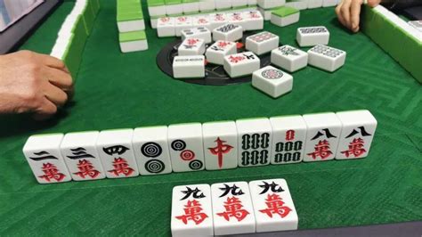 Sertifikat, penghargaan, tanda, atau dokumen yang dipajang di chinese dominoes gunakan shield voucher sehingga hemat budget ID iTunes Aplikasi Viu Premium rare item event jangan lewat